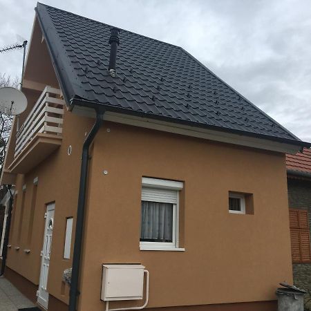 Pesti Apartmanhaz Bük Zewnętrze zdjęcie