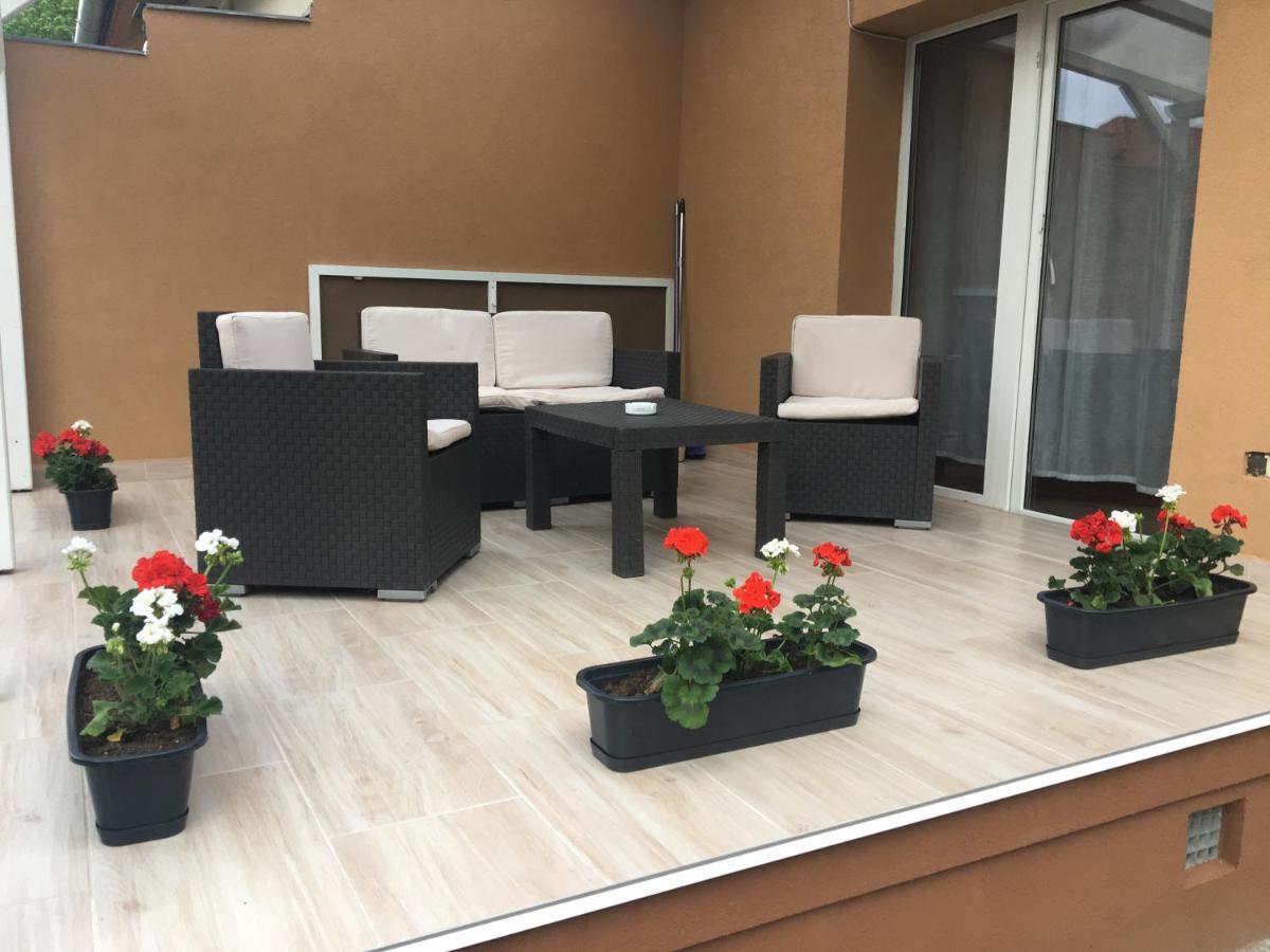Pesti Apartmanhaz Bük Zewnętrze zdjęcie